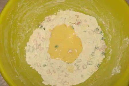 Скон с ветчиной и зеленым луком: шаг 4