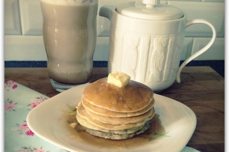 Американский завтрак тыквенное латте с корицей и панкейки с кленовым сиропом: шаг 7