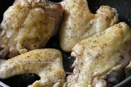 Курица с тыквой, шампиньонами и майораном (в мультиварке): шаг 1