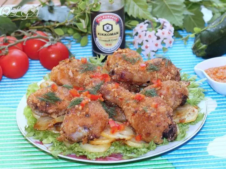 Куриные голени в чесночных сухарях с молодым картофелем: шаг 8