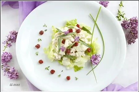 Салат с курицей, эстрагоном и йогуртовой заправкой.: шаг 2