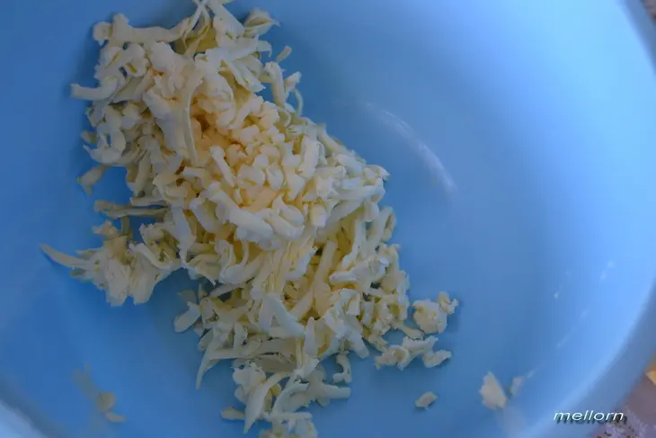 Сметано-сырное печенье с кунжутом: шаг 1