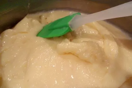 Морковный рулет с нежнейшим кремом из манки: шаг 7