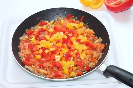 Плов с курицей в булочке: шаг 1
