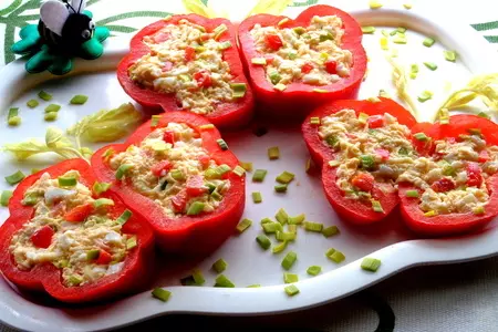 Сырный салат "бабочки": шаг 14