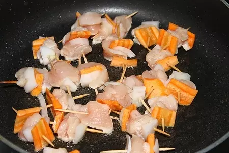 Куриные мини  шашлычки: шаг 4