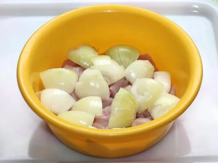 Шашлык по-гречески. сувлаки из куриной грудки: шаг 2