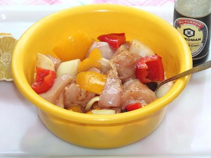 Шашлык по-гречески. сувлаки из куриной грудки: шаг 5