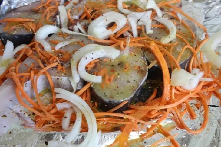 Запеченные стейки сайды с овощами: шаг 2