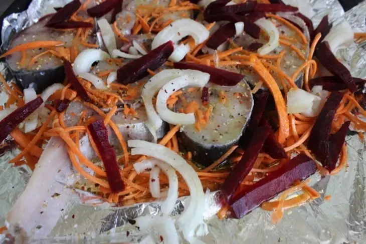 Запеченные стейки сайды с овощами: шаг 3