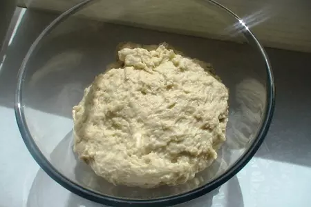 Пирог с  яблоками, щавелем с мятной ноткой: шаг 1