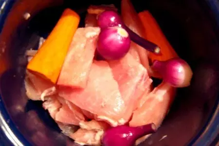 Паштет из куриной грудки(на завтрак): шаг 1