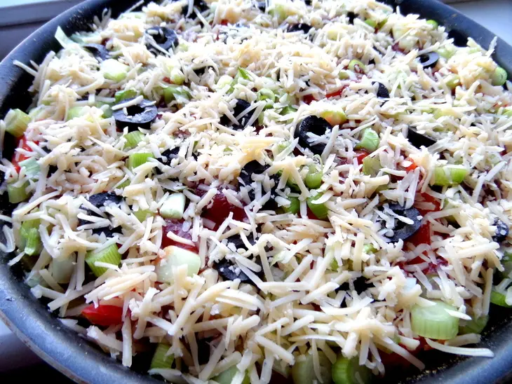 Ленивая пицца с овощами: шаг 9