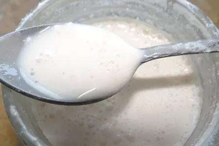 Цыплята-корнишоны с розмарином, томленные в кефирно-горчичной подливе: шаг 2