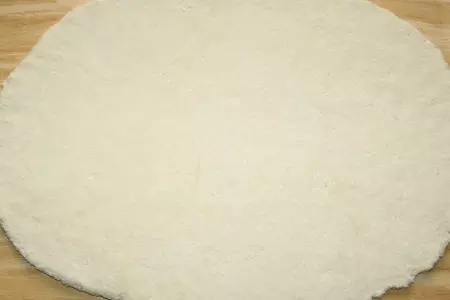 Творожные «улитки» с мясным фаршем: шаг 4