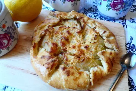 Галета с яблоком и луком.: шаг 7
