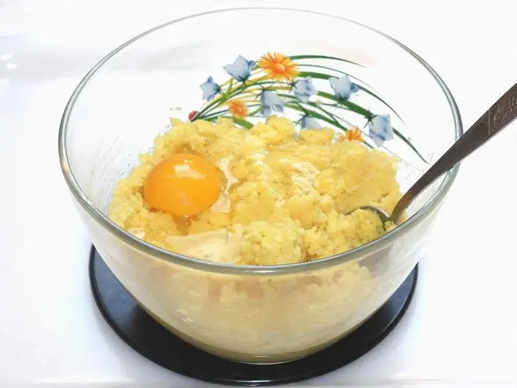 Солнечные шарики из кускуса с мясной начинкой: шаг 2
