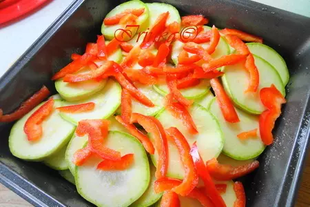 Кабачки в омлете: шаг 3