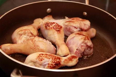 Курица в южно-итальянском стиле с отварным картофелем: шаг 4