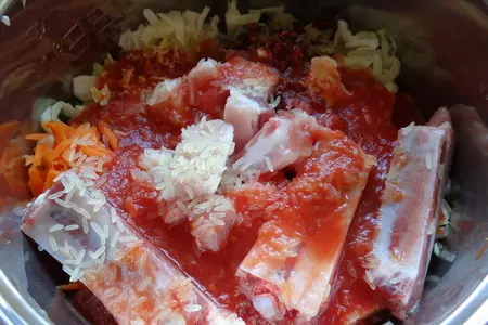 Ленивые голубцы со свиными ребрами в томатном соке: шаг 3