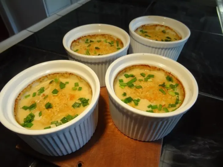 Жульен с омарами, грибами и ромом: шаг 7
