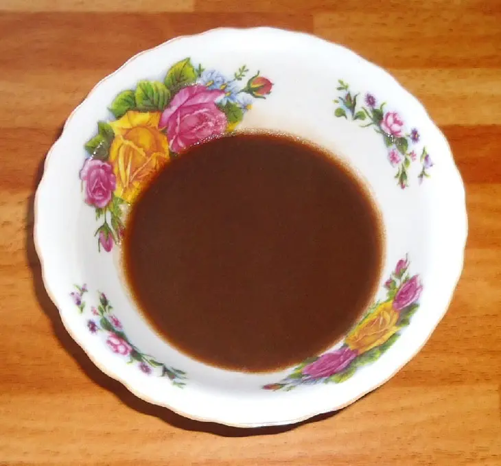 Шоколадные конфеты с клубничным джемом: шаг 2