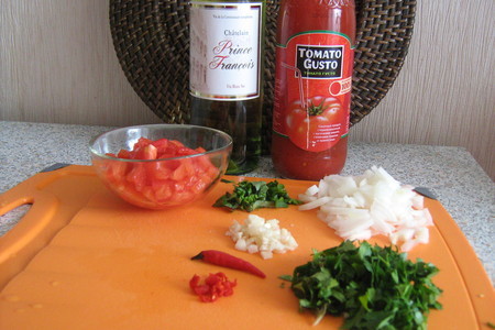Острый томатный суп с мидиями: шаг 1