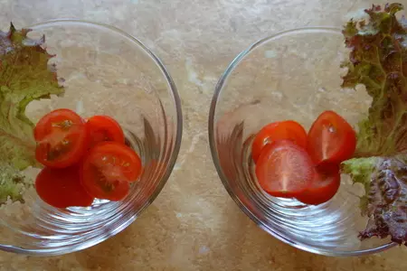 Освежающий салат-коктейль с пикантным вкусом: шаг 1