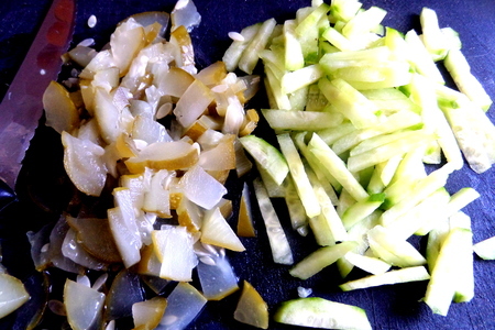 Салат из редиски с сыром: шаг 3