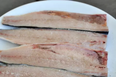 Скумбрия маринованная с клюквой: шаг 5