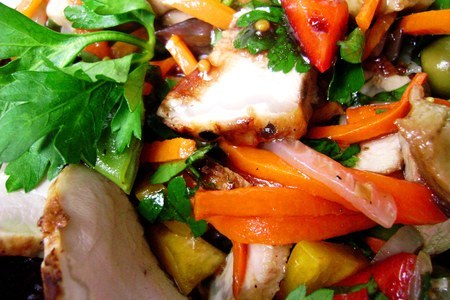 Салат из маринованной свинины с овощами. для романтичного ужина. : шаг 5
