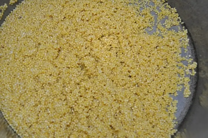 Каша из пшена с курицей и овощами.: шаг 4