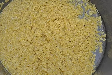 Каша из пшена с курицей и овощами.: шаг 4
