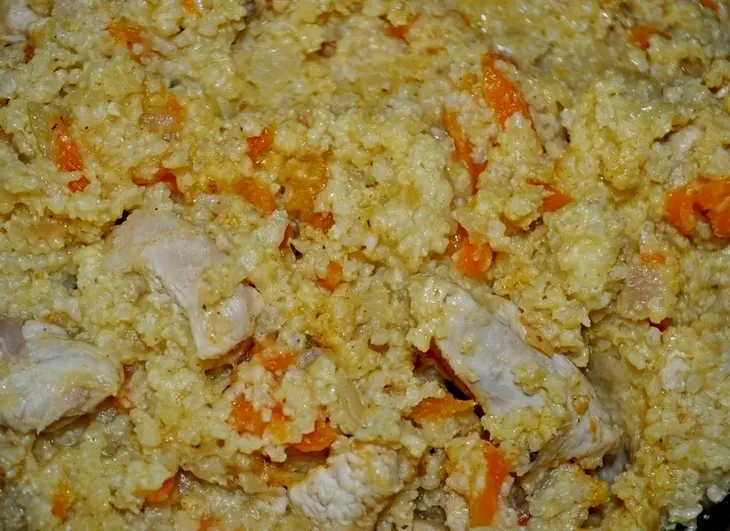 Каша из пшена с курицей и овощами.: шаг 6