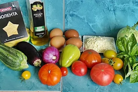 Жареная полента с овощами: шаг 1