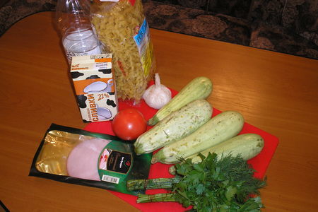 Макароны с кабачками в сливочном соусе: шаг 1