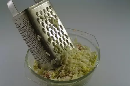 Салат с креветками "искушение": шаг 4