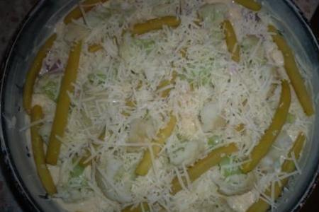 Куриная грудка с овощамии сыром в тесте: шаг 4