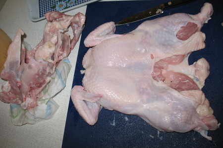 Курица фаршированная (вариант, естественно).: шаг 5