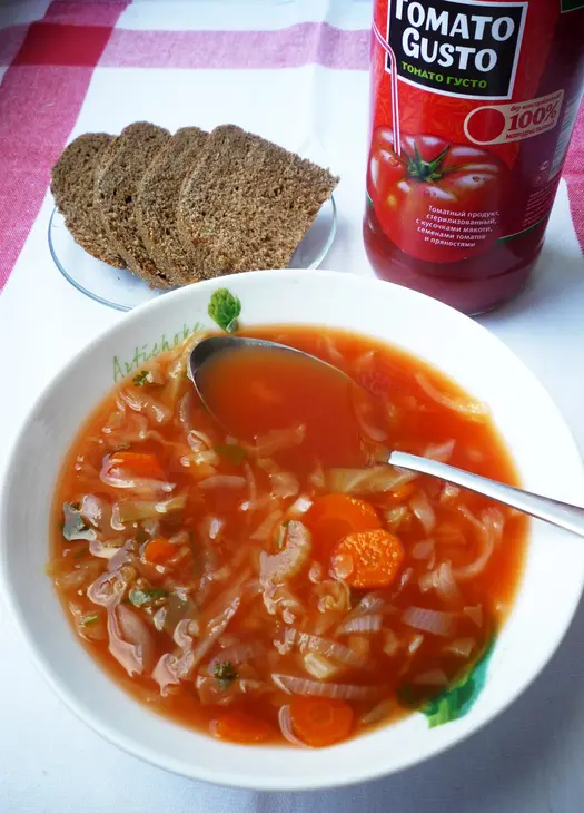 Суп томатный с капустой: шаг 5