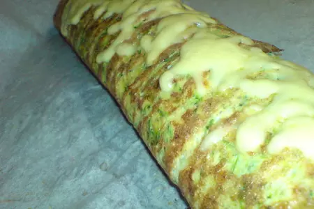 Рулет закусочный из цуккини,яиц и моцареллы: шаг 8