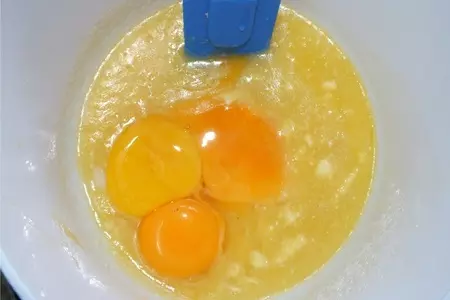 Корзиночки с яблочным пюре и белковым кремом: шаг 3