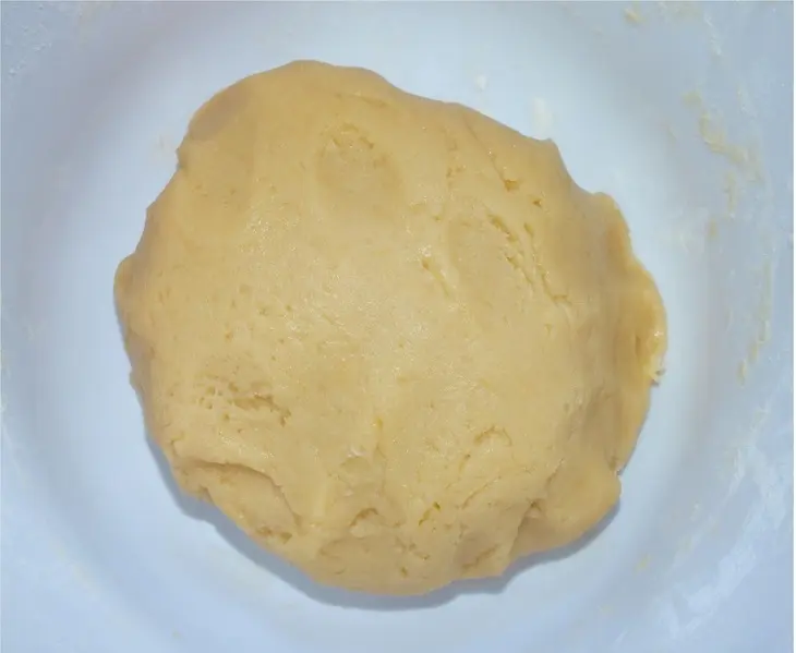 Корзиночки с яблочным пюре и белковым кремом: шаг 5