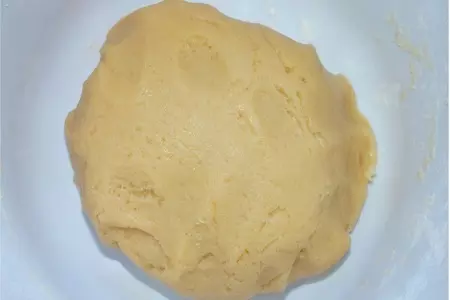 Корзиночки с яблочным пюре и белковым кремом: шаг 5