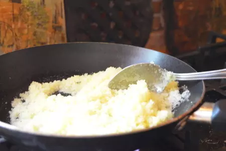 Хинга мирсанг (перцы чили с асафетидой в горчичном масле): шаг 2