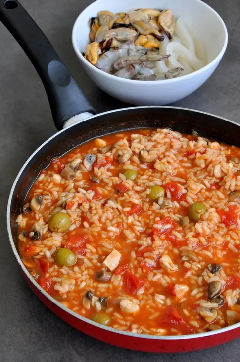 Паэлья с морепродуктами и курицей 2 (shellfish and chicken paella): шаг 12