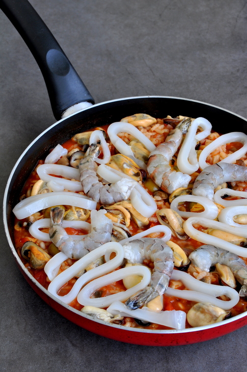 Паэлья с морепродуктами и курицей 2 (shellfish and chicken paella): шаг 14