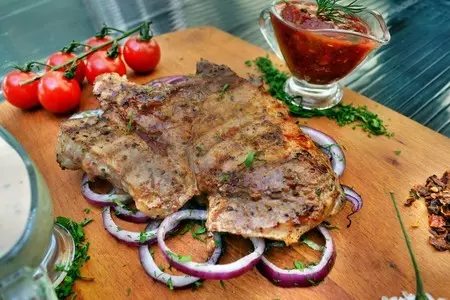 Свинина (шашлык) в луковом маринаде: шаг 1