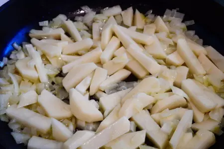Суп пюре из моркови с сыром.: шаг 1