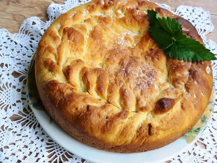 Пирог с ревенем, малиной и белым шоколадом: шаг 6